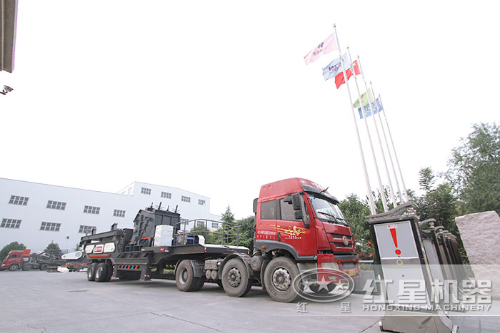 車載粉碎機(jī)車頭遷移下轉(zhuǎn)場(chǎng)