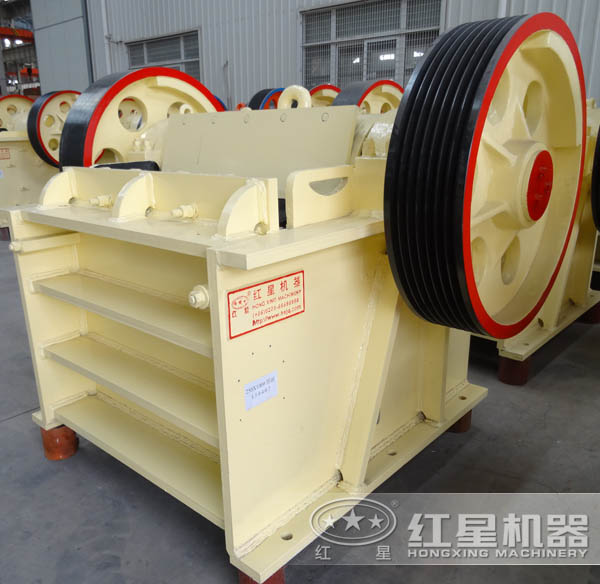 250x1000細(xì)顎破碎機(jī) 250x1000細(xì)顎破碎機(jī)