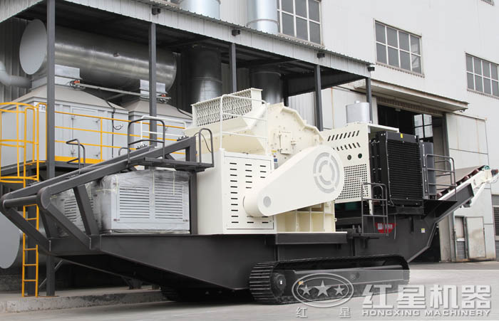 履帶式移動(dòng)破碎站