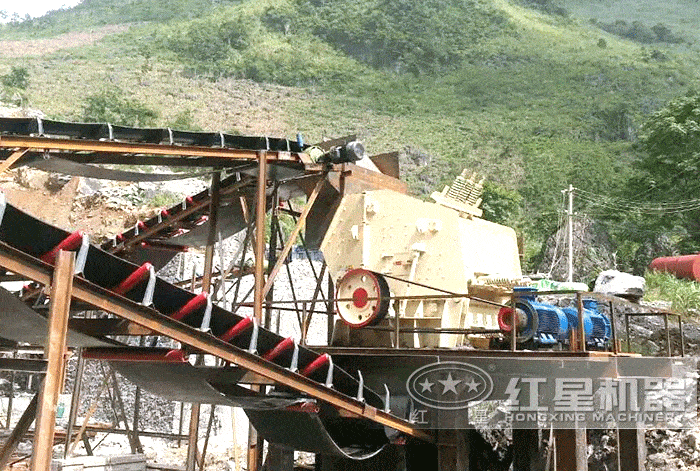 配置反擊式破碎機(jī) 配置反擊式破碎機(jī)