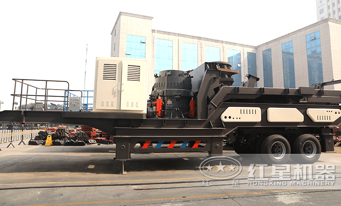 輪胎移動(dòng)圓錐破碎機(jī)