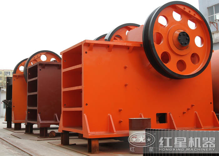 大型顎式破碎機 大型顎式破碎機