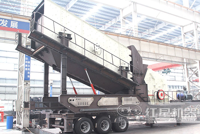 “多功能”移動(dòng)碎石機(jī)器搭載反擊破碎機(jī)