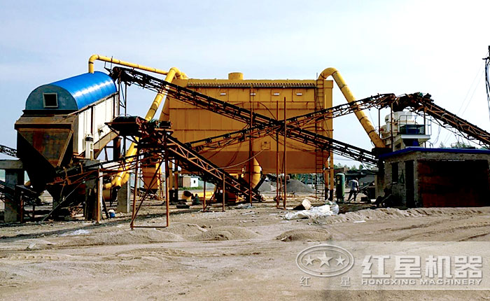 河卵石制砂環(huán)保現(xiàn)場(chǎng)