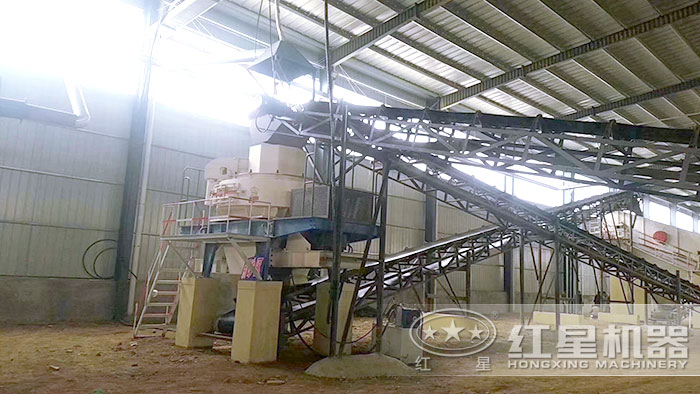 沖擊式制砂機(jī)作業(yè)現(xiàn)場(chǎng)