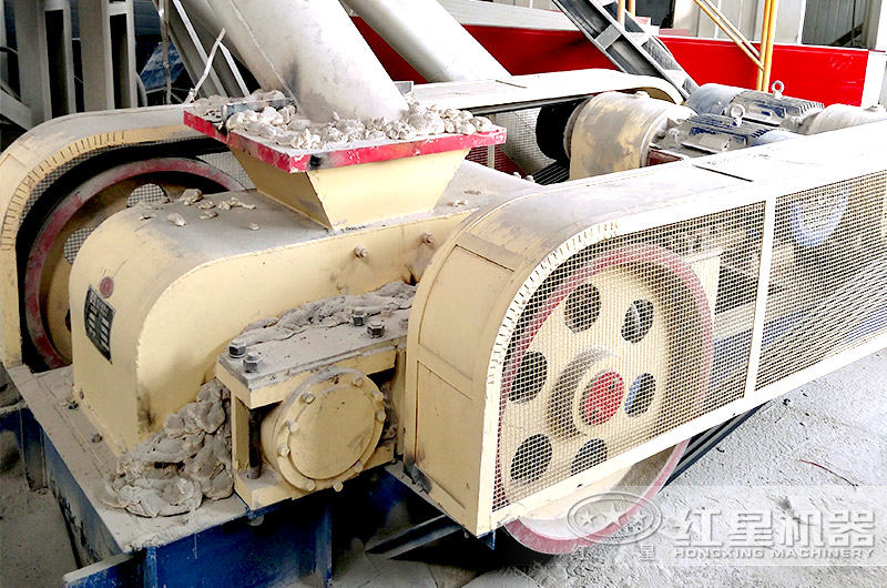 齒輥破碎機(jī)