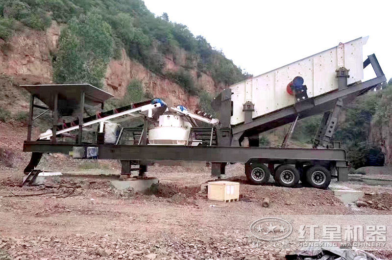 車載移動式制砂機，又叫移動打砂機（搭載VSI制砂機）