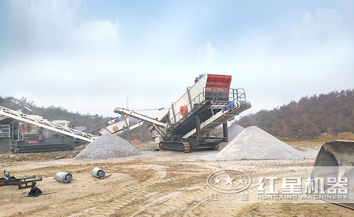 履帶移動(dòng)制砂機(jī)