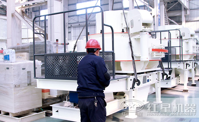 石灰石制砂機(jī)車間排列