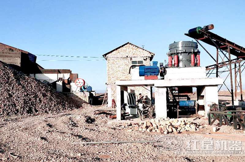 PE-750×1060鄂式破碎機(jī)+Φ1750圓錐破