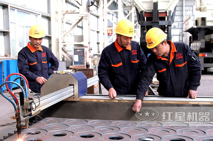 紅星破碎機(jī)設(shè)備品質(zhì)，值得信賴(lài)