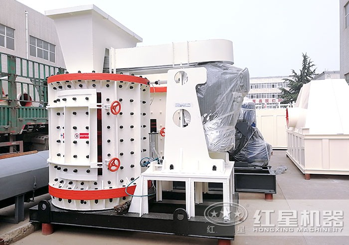 復(fù)合式破碎機(jī)