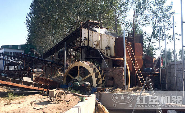 輪斗洗砂機(jī)現(xiàn)場(chǎng)