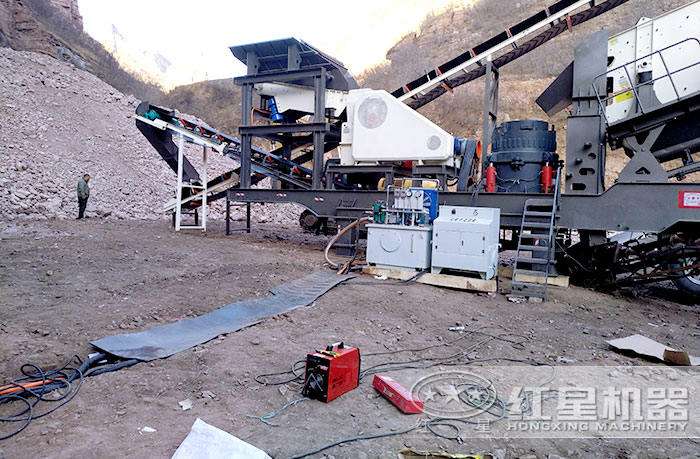 輪胎圓錐碎石機(jī)