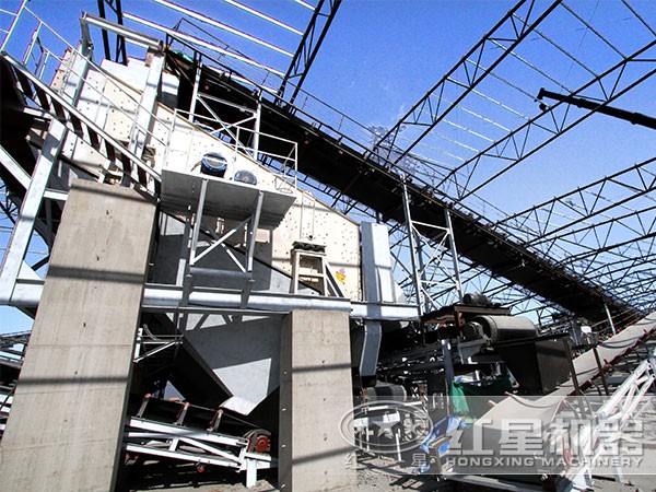 安徽時(shí)產(chǎn)3000噸石英砂加工生產(chǎn)線現(xiàn)場(chǎng)