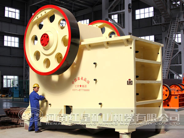 JC液壓大型顎式破碎機(jī)