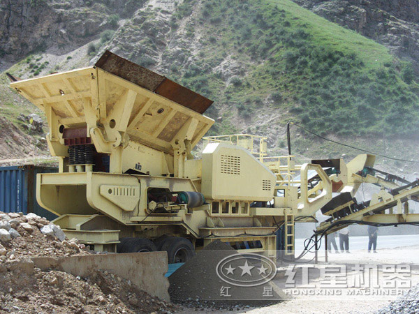 新型移動(dòng)破碎機(jī)