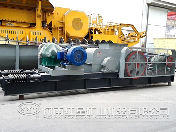 對(duì)輥破碎機(jī)