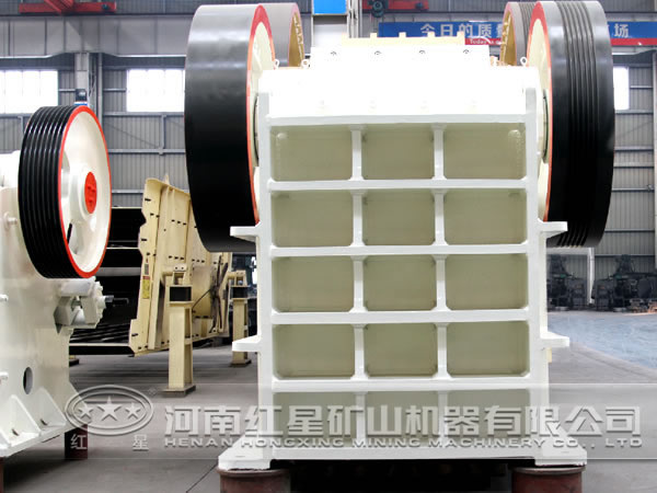 河南選購一臺(tái)銀礦破碎機(jī)多少錢呢？