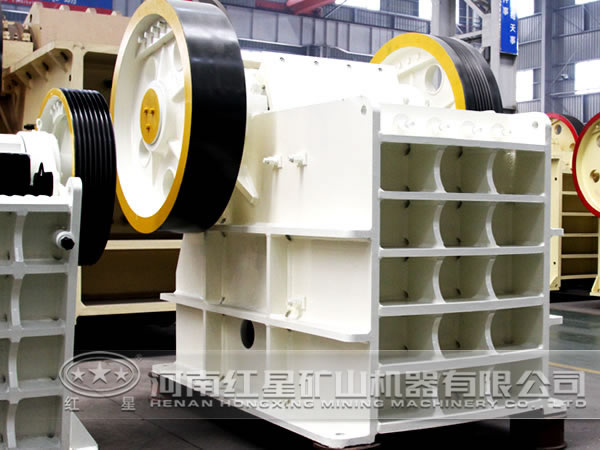 鉬礦顎式破碎機(jī)