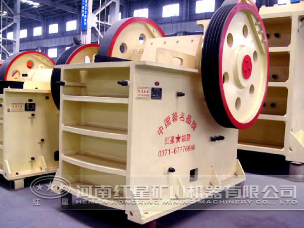 石英石顎式破碎機(jī)污染少