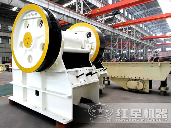 鄂式破碎機(jī)