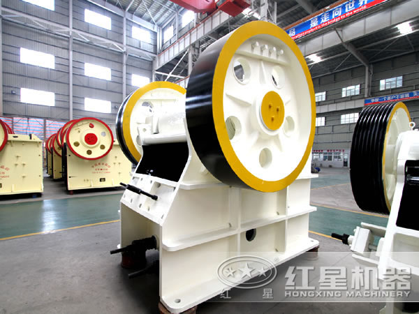 顎式破碎機(jī)