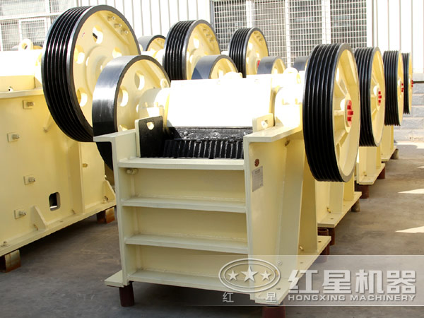 一臺(tái)白云石破碎機(jī)多少錢(qián)？