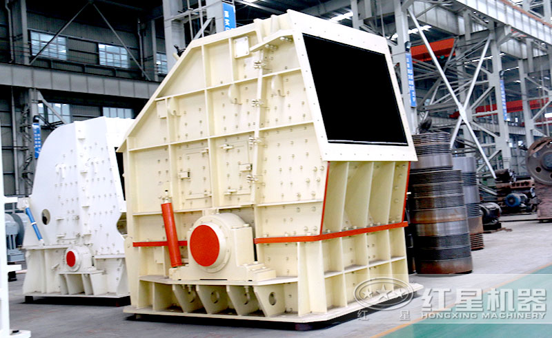 反擊式破碎機(jī)