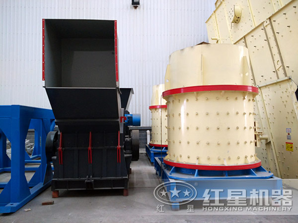 毛石破碎機(jī)：復(fù)合破