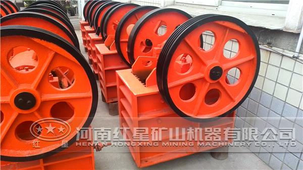 顎式破碎機(jī)