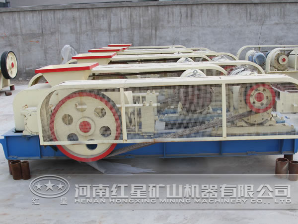 輥式粉碎機(jī)